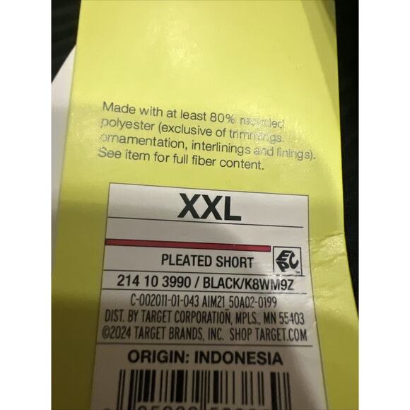 Women's All In Motion Mid-Rise Micro-Pleated Shorts 2.5" Black XXL NWT - Picture 5 of 5